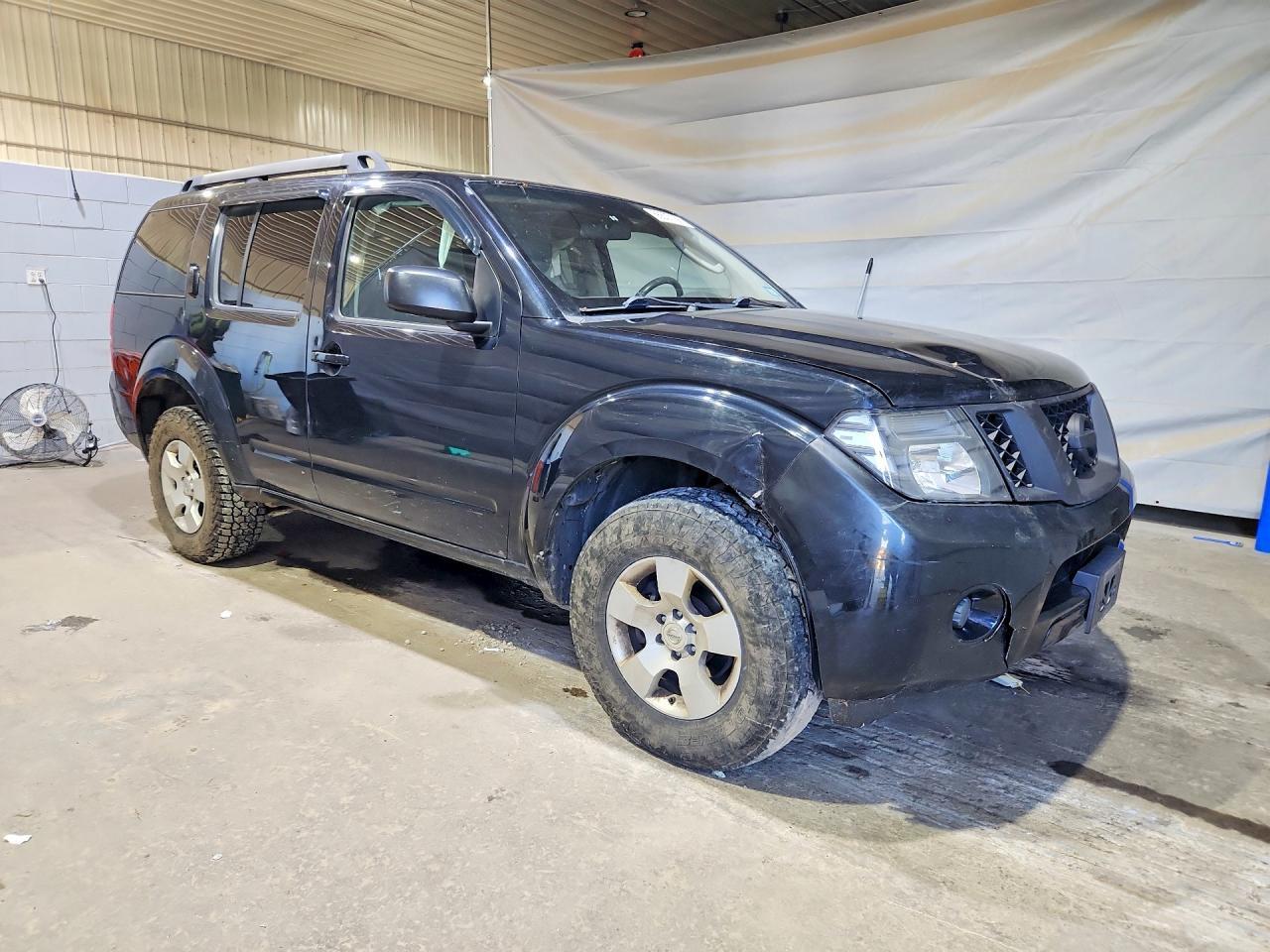 2012 NISSAN PATHFINDER S — Фото 4 из 13