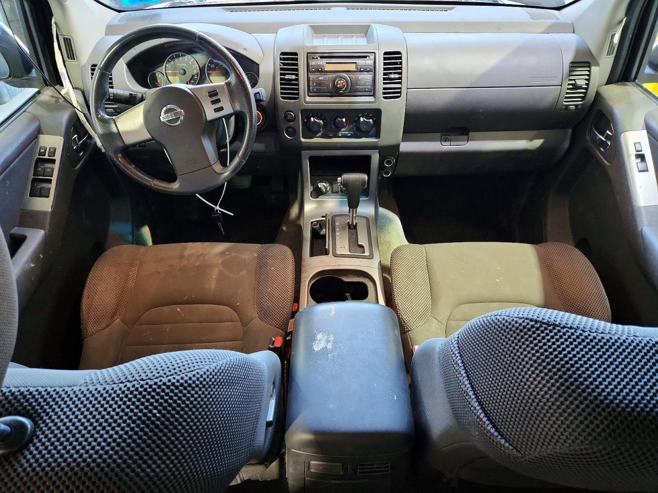 2012 NISSAN PATHFINDER S — Фото 8 из 13