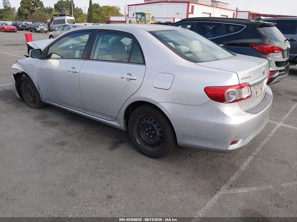 2T1BU4EE8DC970960 2013 TOYOTA COROLLA photo no. 3
