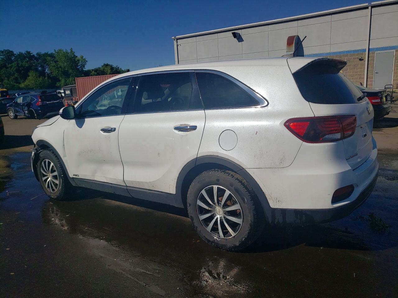 2019 KIA SORENTO LX — Фото 2 из 12
