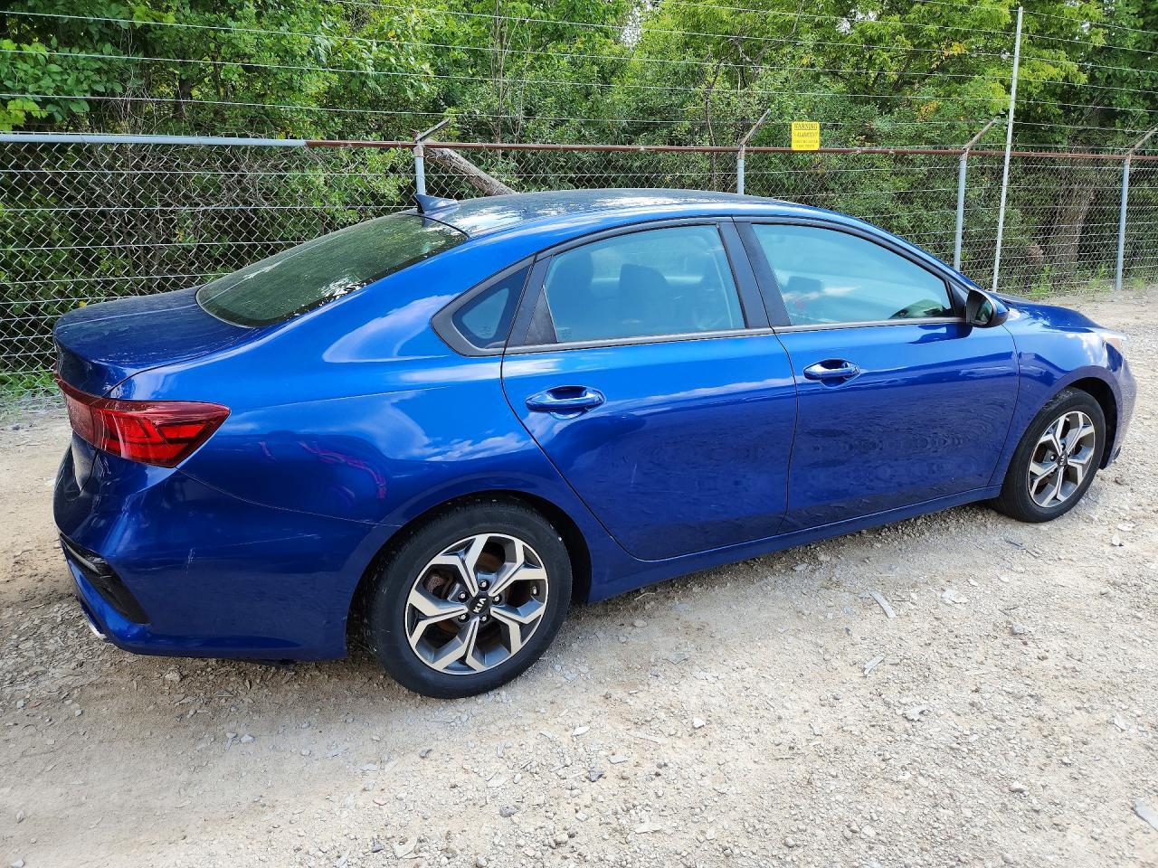 2019 KIA FORTE LXS — Фото 3 из 12