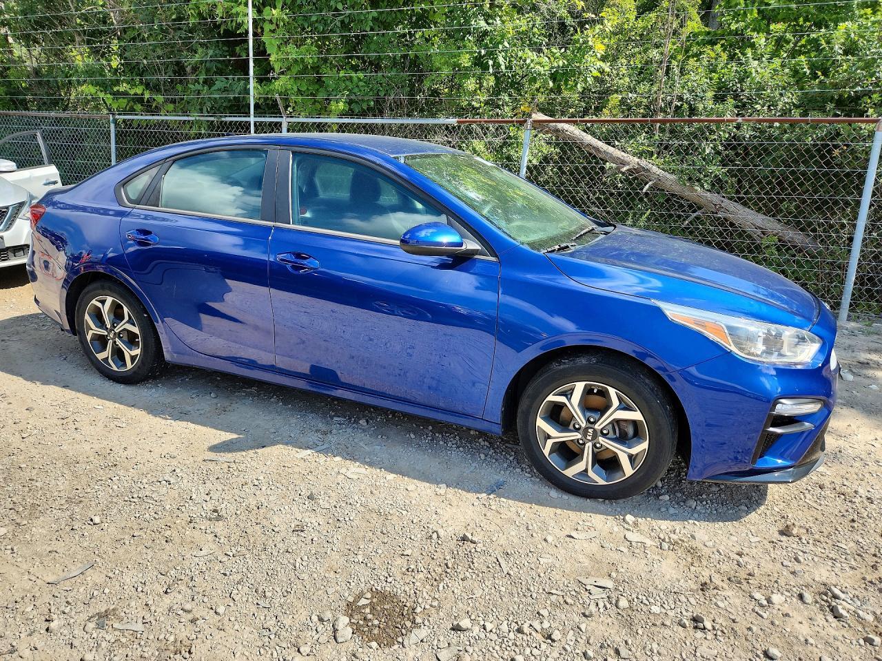 2019 KIA FORTE LXS — Фото 4 из 12