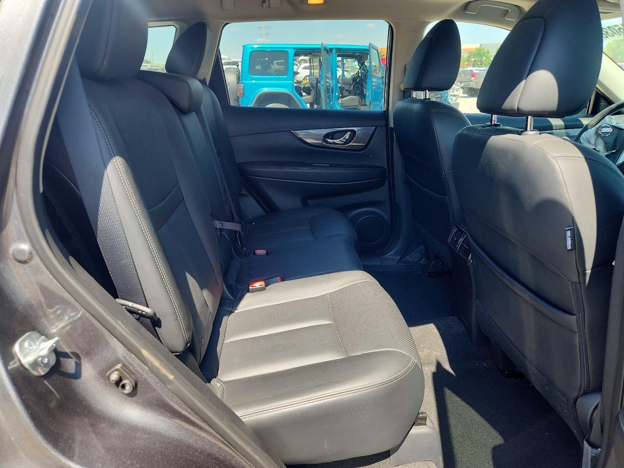 2014 NISSAN ROGUE SL — Фото 11 из 13