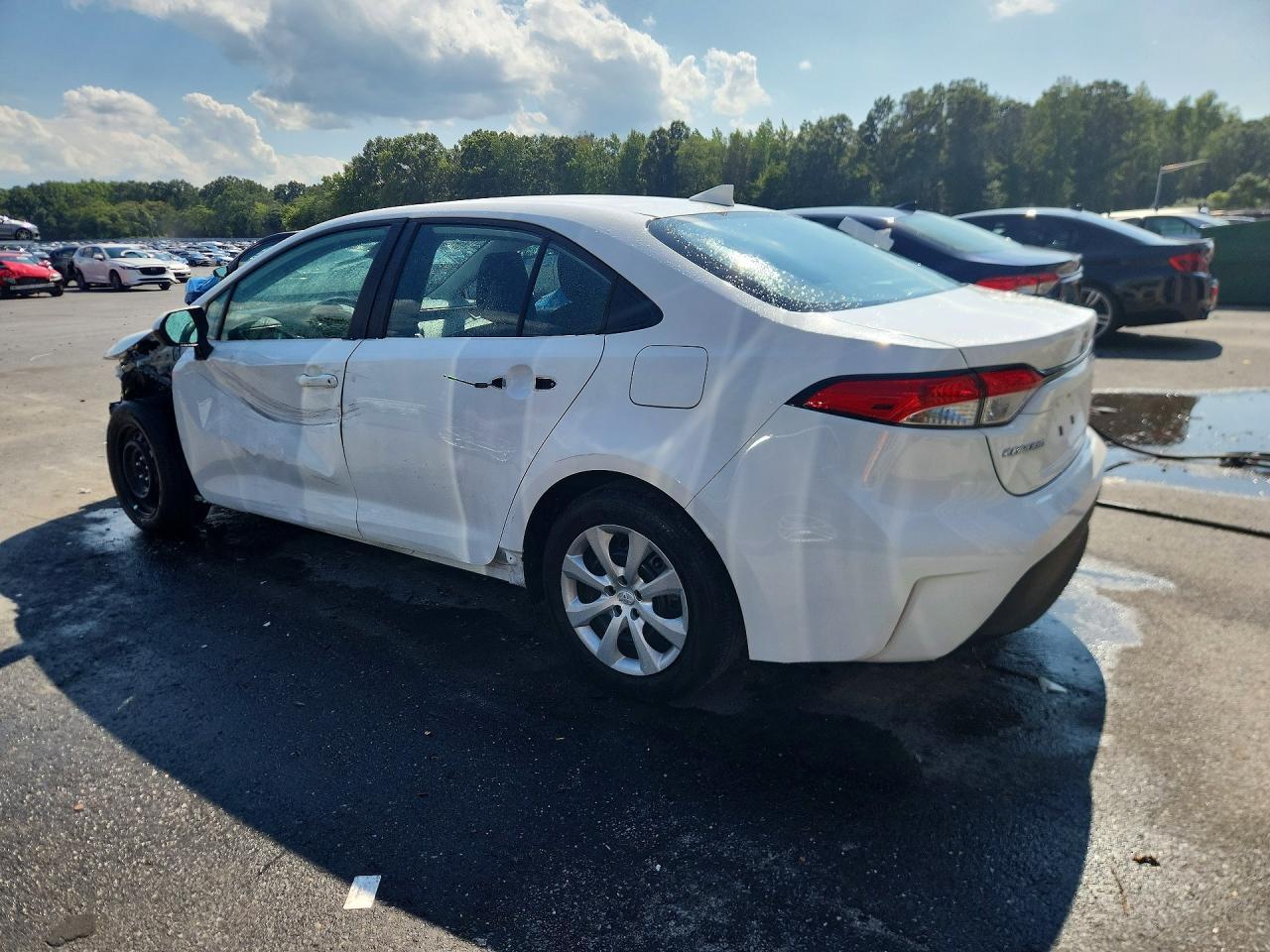 2024 TOYOTA COROLLA LE — Фото 2 из 13