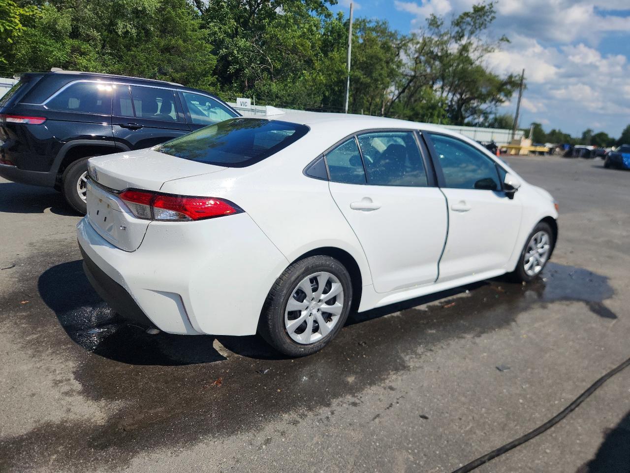 2024 TOYOTA COROLLA LE — Фото 3 из 13