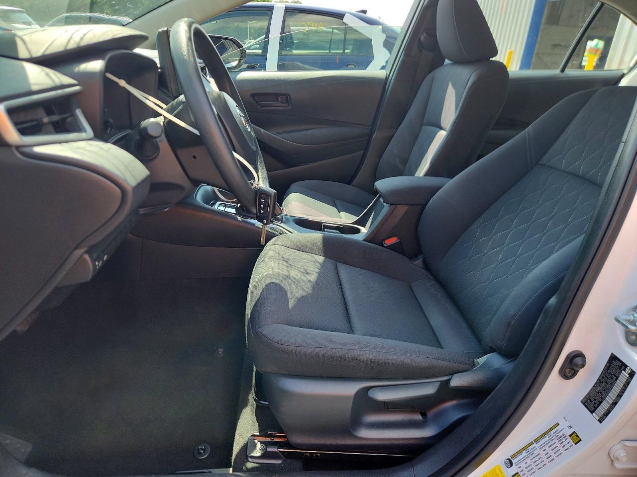 2024 TOYOTA COROLLA LE — Фото 7 из 13