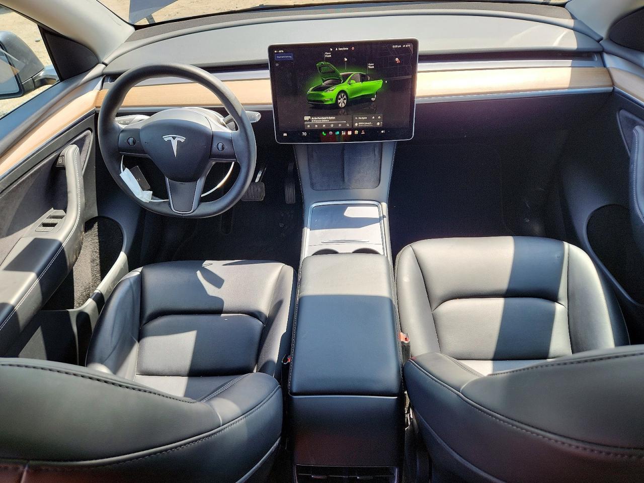 2023 TESLA MODEL Y — Фото 8 из 13
