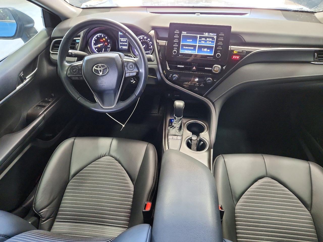 2023 TOYOTA CAMRY SE — Фото 8 из 12