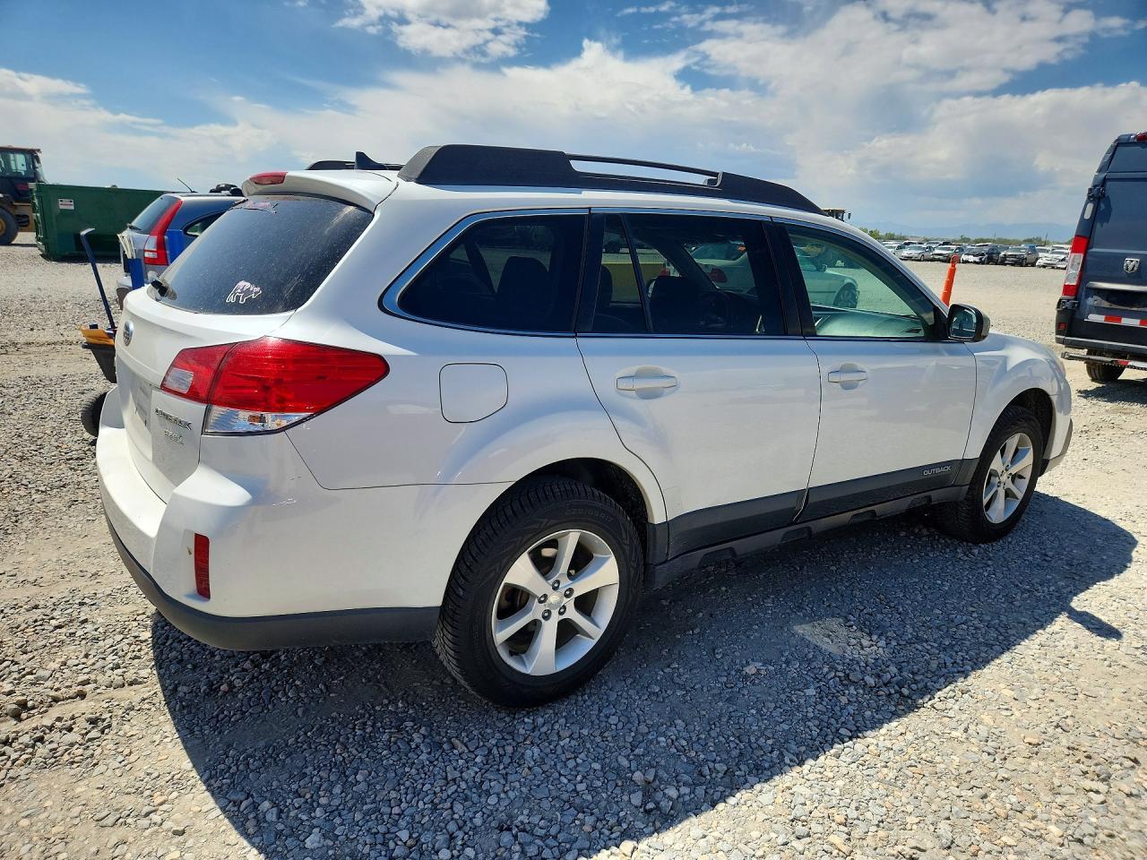 2014 SUBARU OUTBACK 2.5I LIMITED — Фото 3 из 13