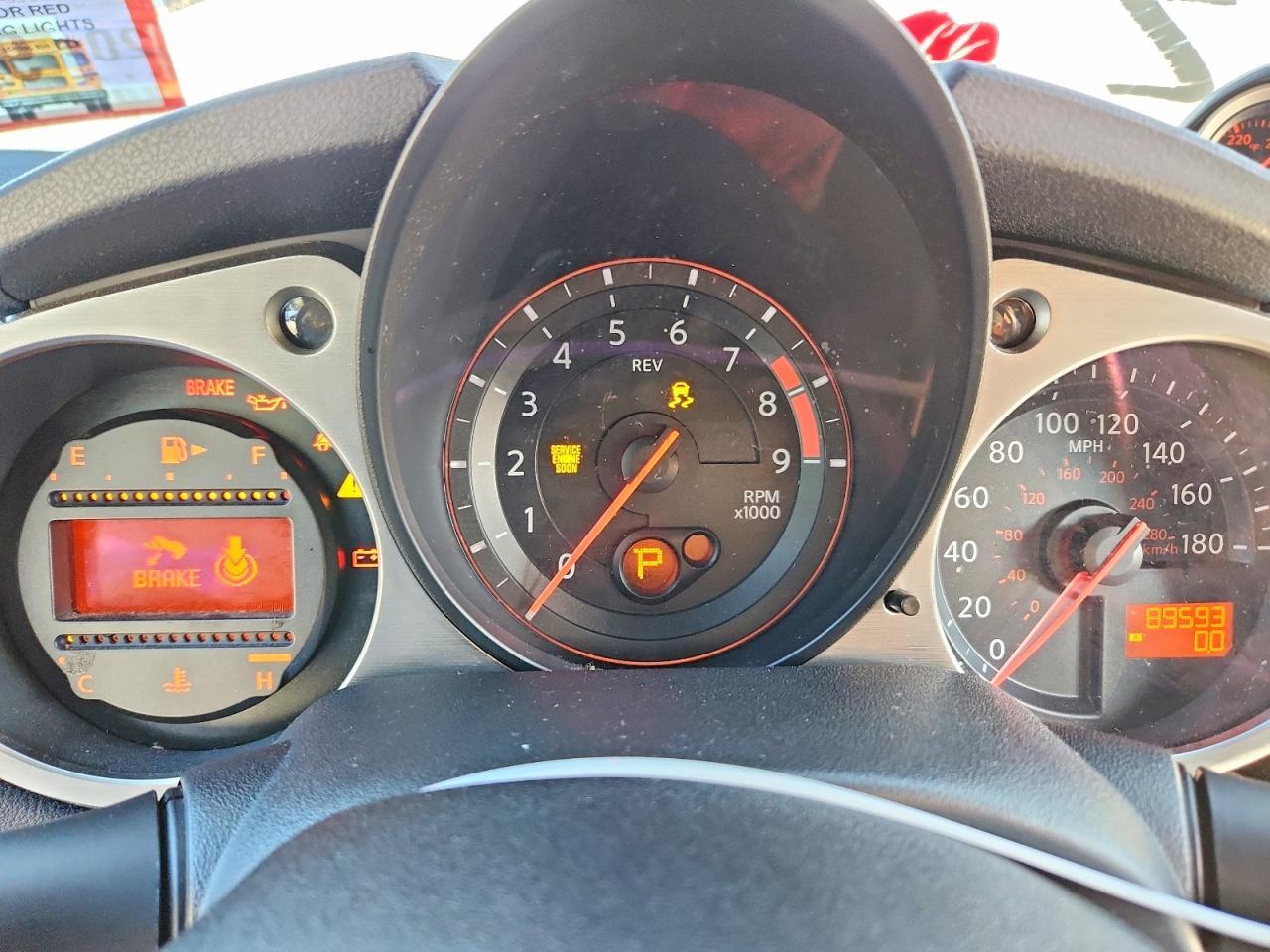 2015 NISSAN 370Z SPORT TECH — Фото 9 из 12