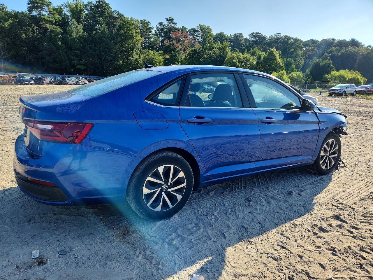 2022 VOLKSWAGEN JETTA S — Фото 3 из 13