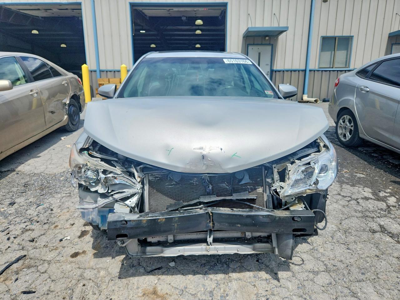 2014 TOYOTA CAMRY XLE — Фото 5 из 12