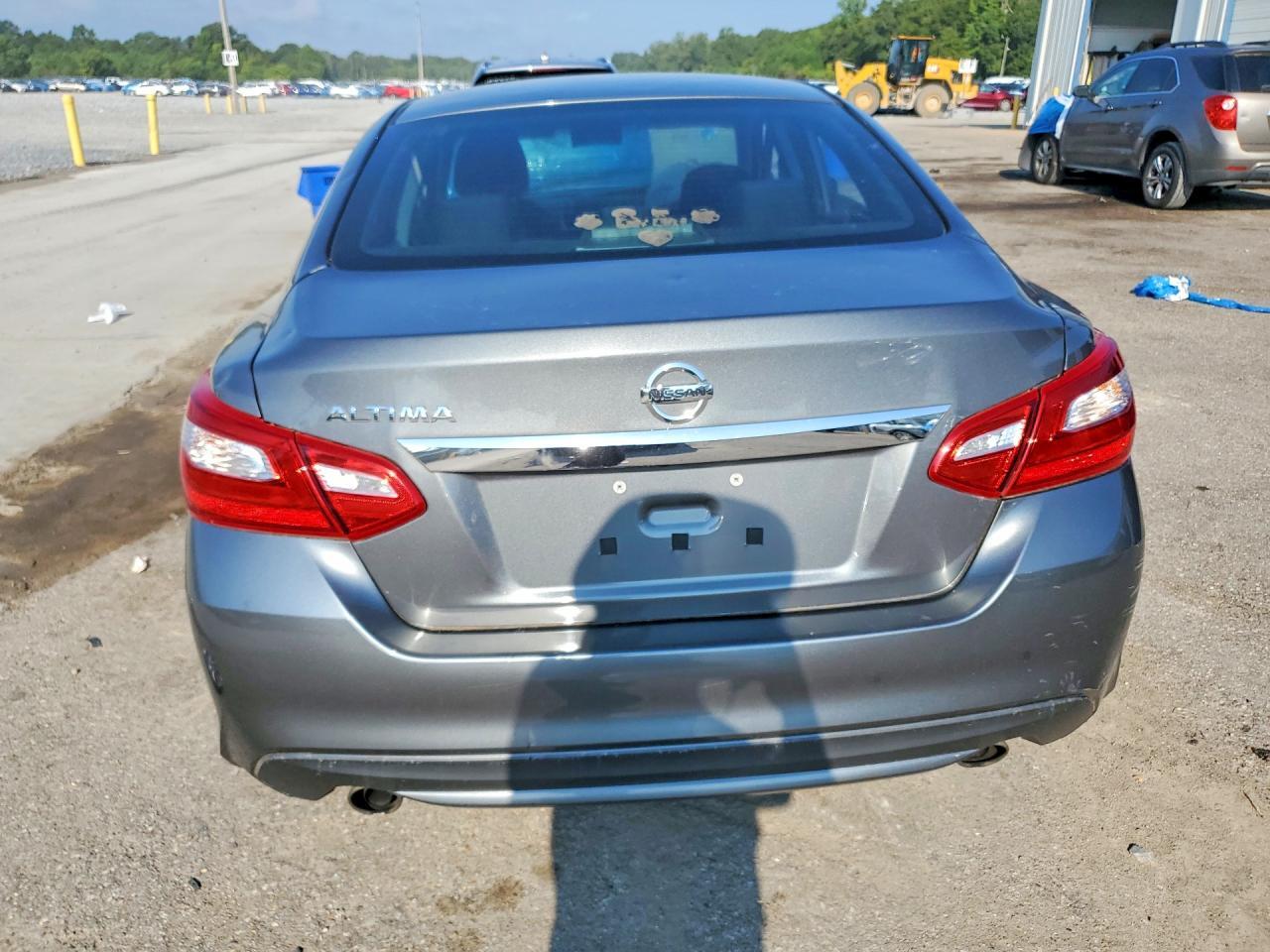 2015 NISSAN ALTIMA 2.5 S — Фото 6 из 12