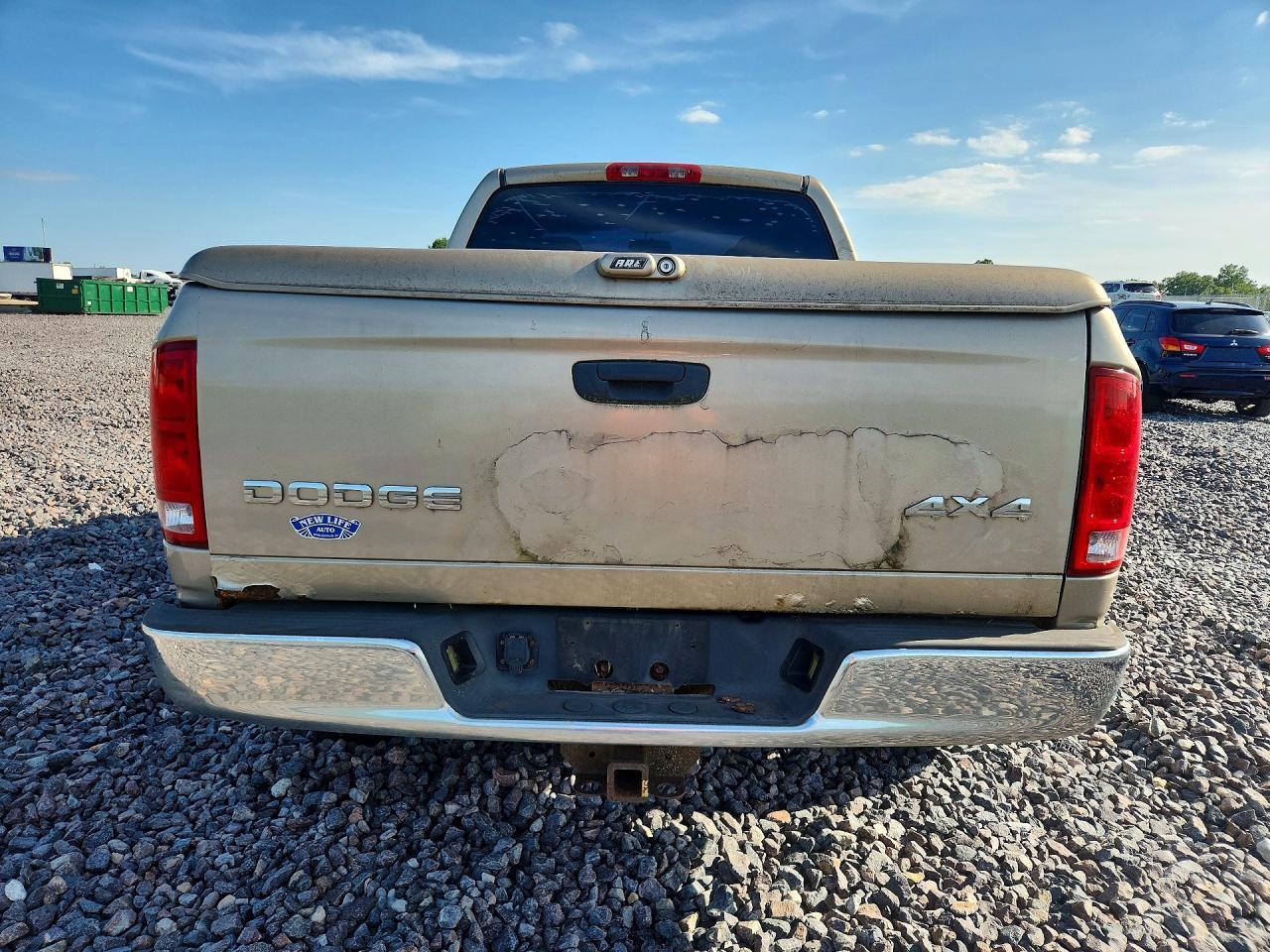 2004 DODGE RAM 1500 ST — Фото 6 из 13
