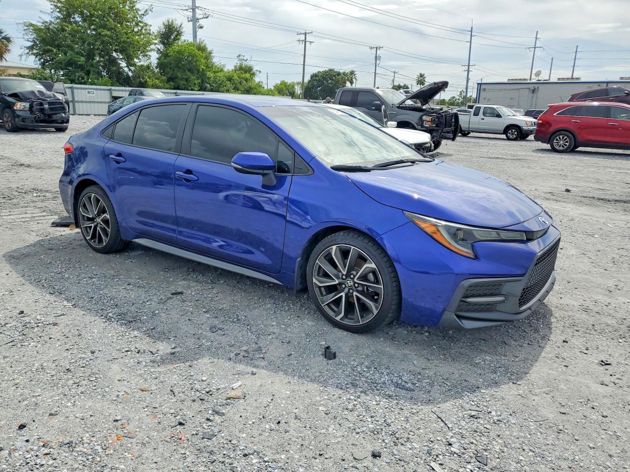 2020 TOYOTA COROLLA SE — Фото 4 из 12
