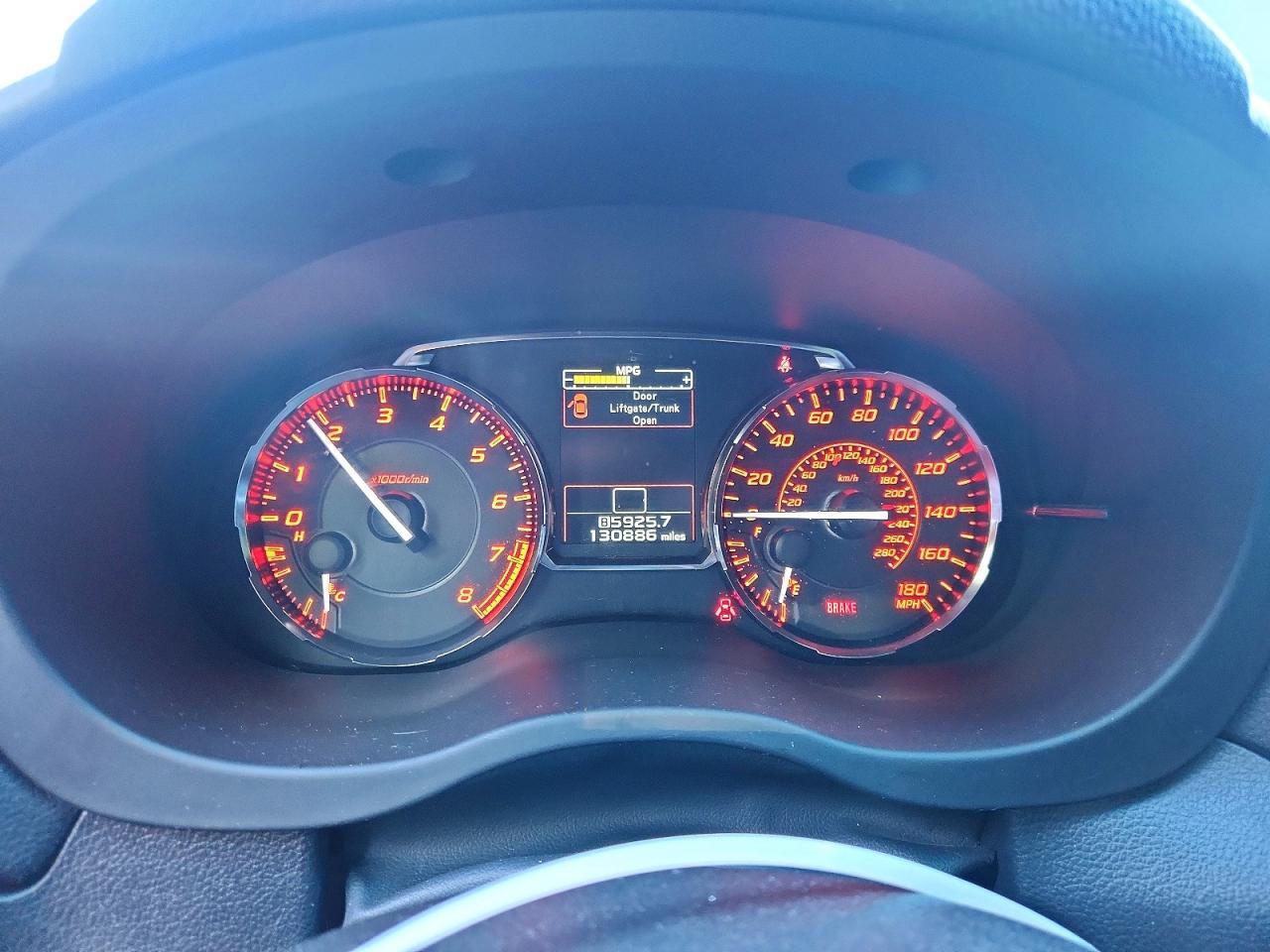 2016 SUBARU WRX PREMIUM — Фото 9 из 12
