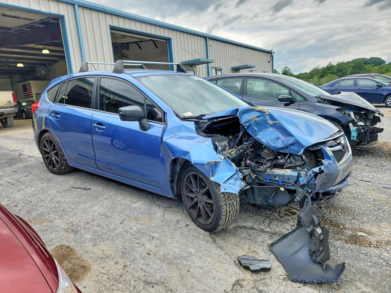 2016 SUBARU IMPREZA — Фото 4 из 13