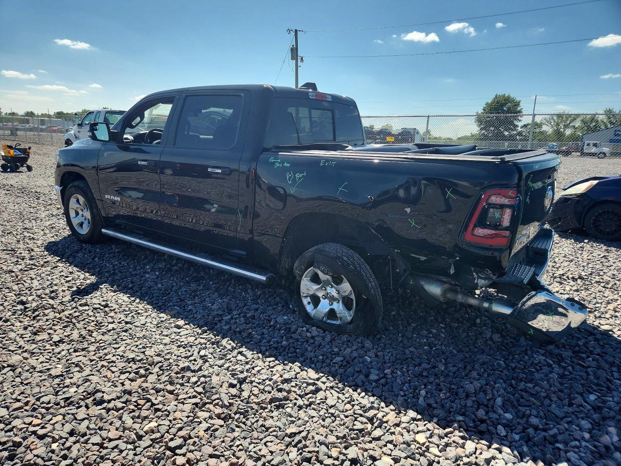2019 RAM 1500 BIG HORN/LONE STAR — Фото 2 из 12