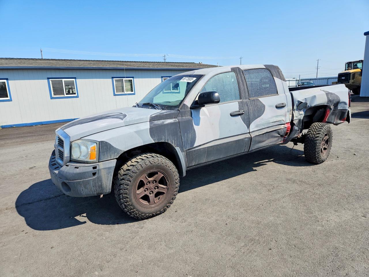 2005 DODGE DAKOTA 1D7HW48N85S245901