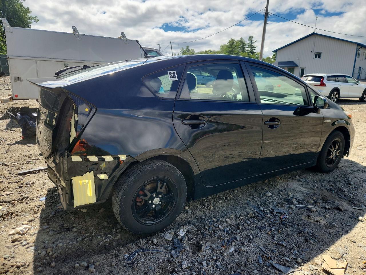 2015 TOYOTA PRIUS FOUR — Фото 3 из 12