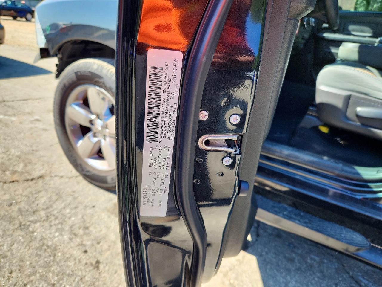 2019 RAM 1500 CLASSIC TRADESMAN — Фото 12 из 12