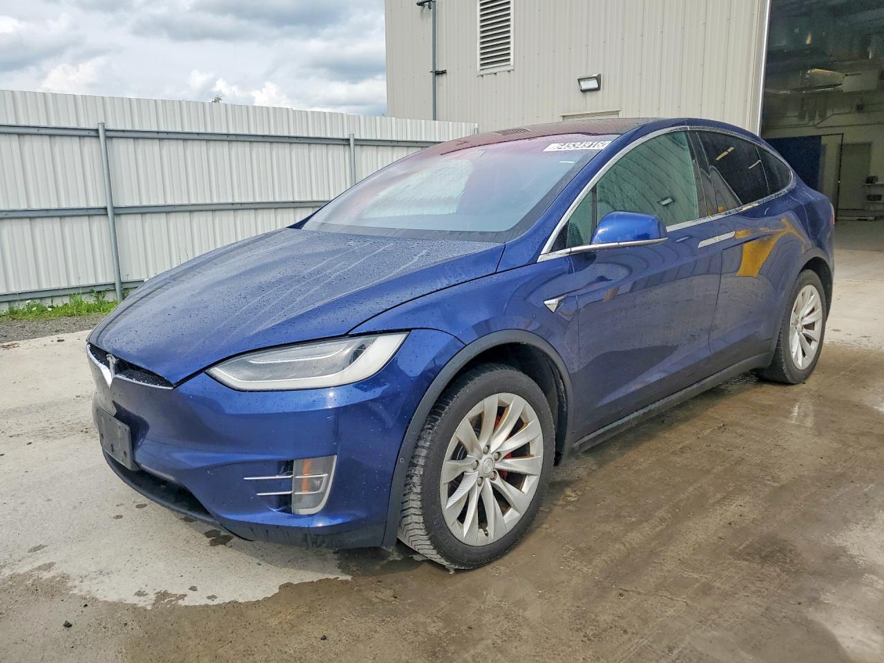 2018 TESLA MODEL X 5YJXCBE43JF122089