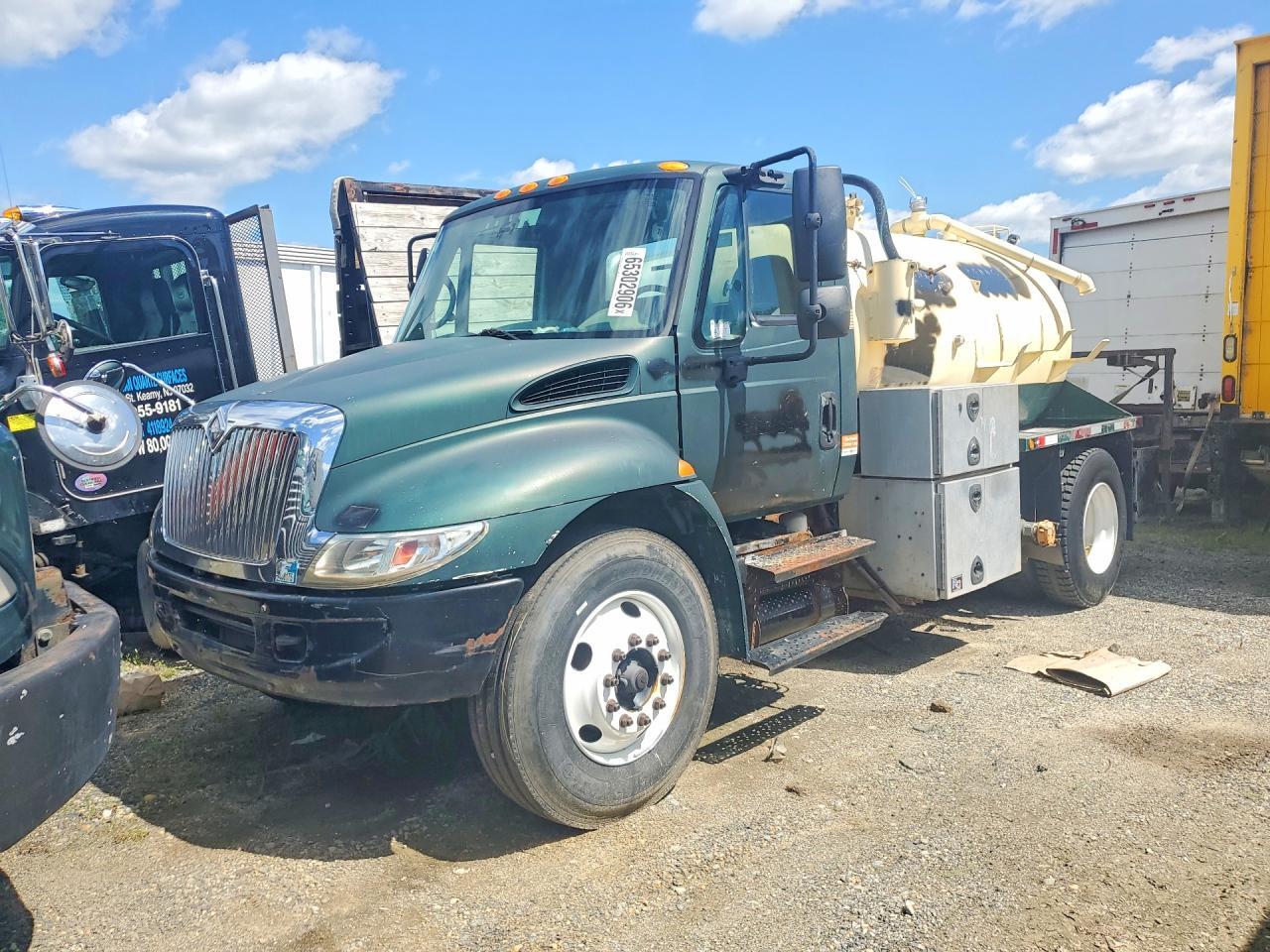 2005 INTERNATIONAL 4300 1HTMMAAL25H121953
