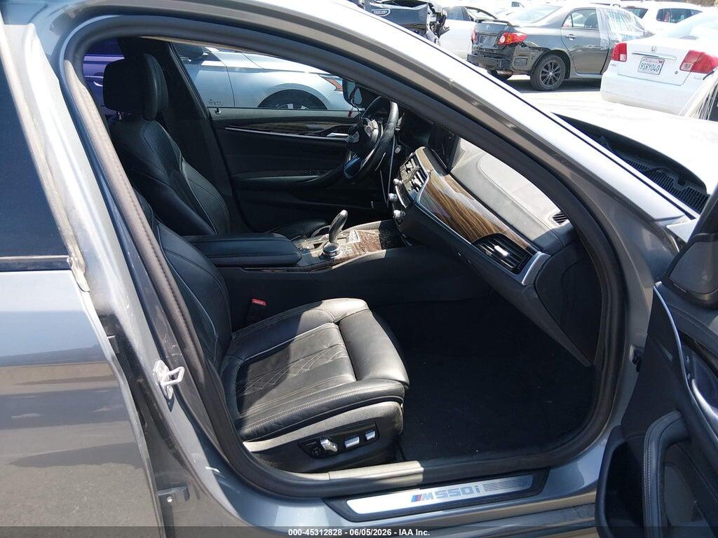 WBA13BK03PCN80581 2023 BMW M550 photo no. 5