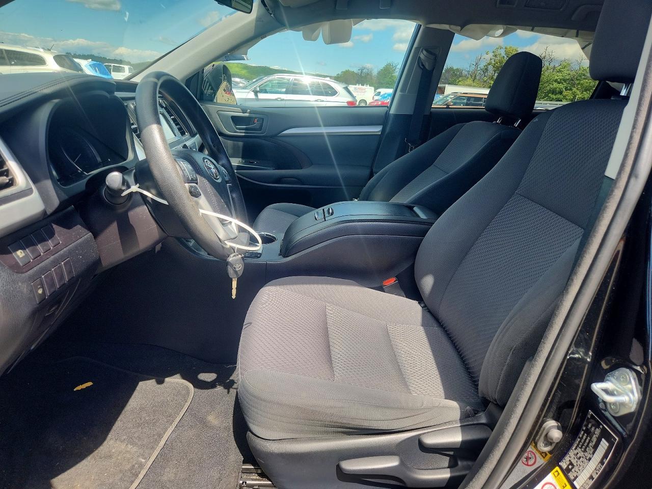 2018 TOYOTA HIGHLANDER LE — Фото 7 из 13