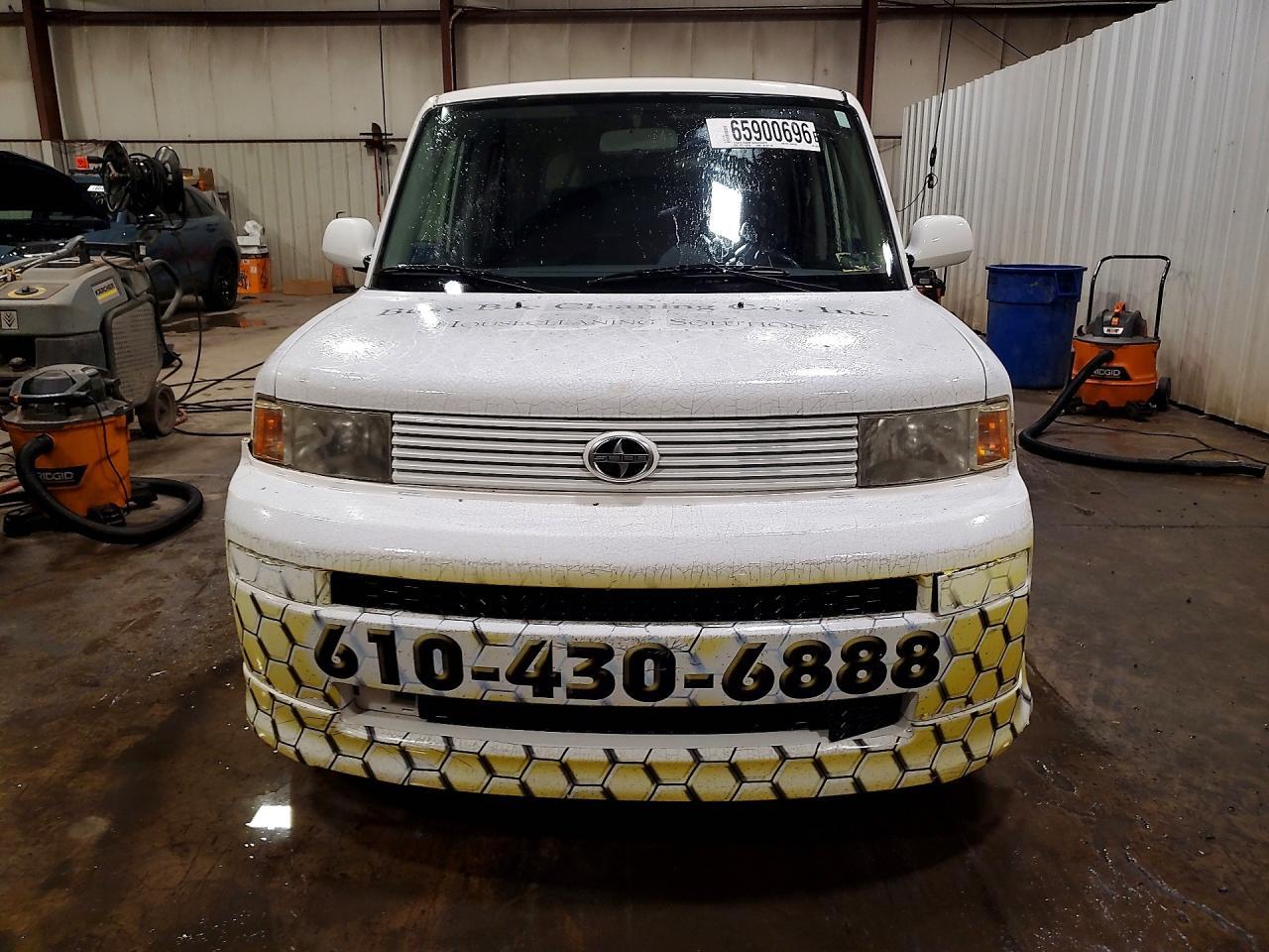 JTLKT324654029203 2005 SCION XB photo no. 5