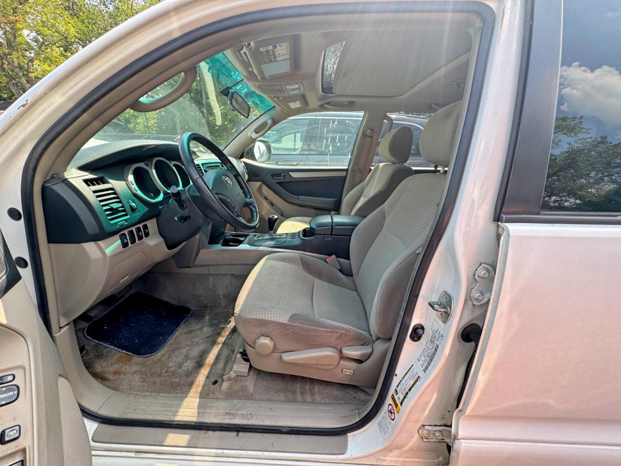 2005 TOYOTA 4RUNNER SR5 — Фото 9 из 14
