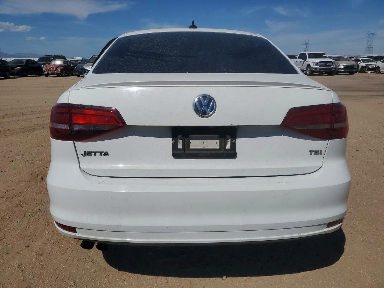 2016 VOLKSWAGEN JETTA SPORT — Фото 6 из 12
