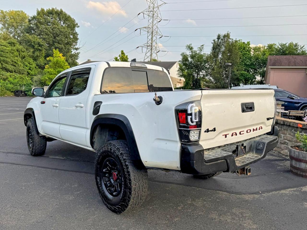 2019 TOYOTA TACOMA TRD PRO — Фото 2 из 14