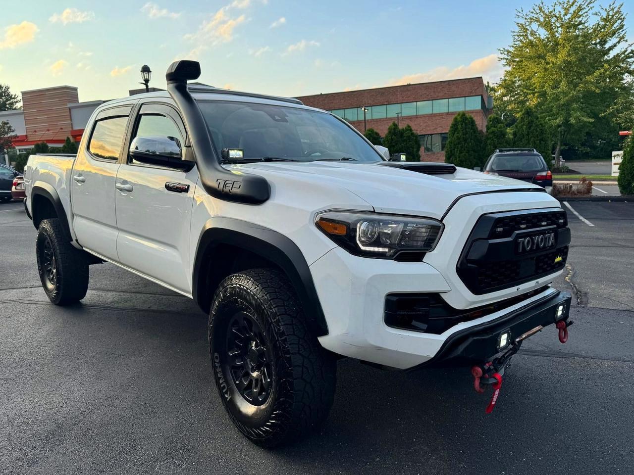 2019 TOYOTA TACOMA TRD PRO — Фото 4 из 14
