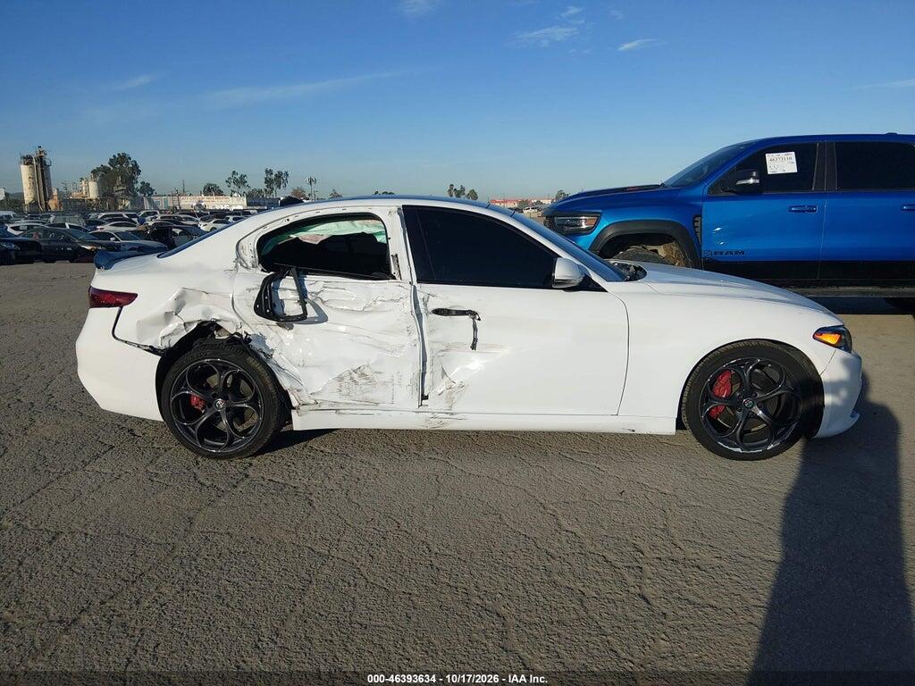 2019 ALFA ROMEO GIULIA TI SPORT RWD — Фото 13 из 16