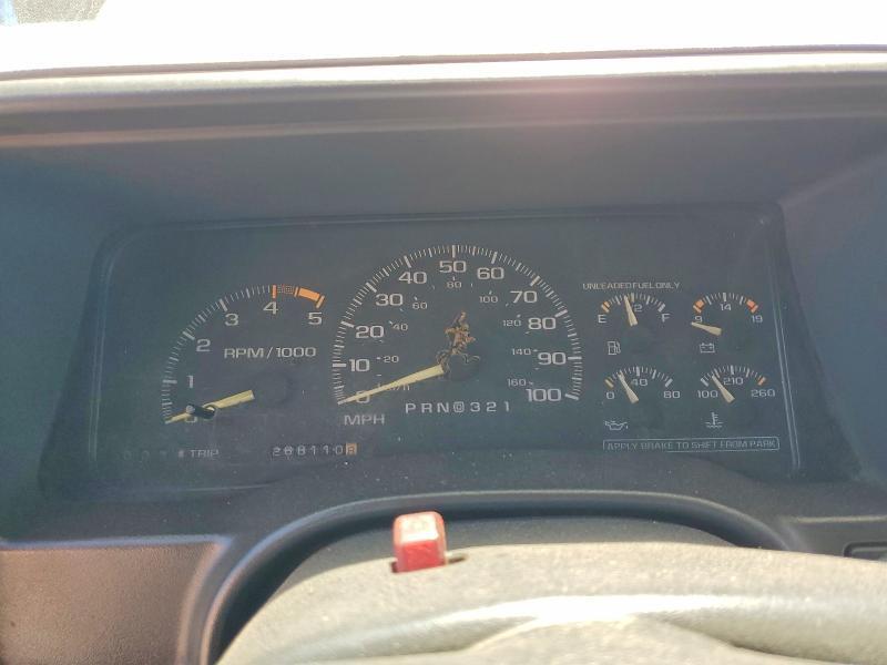 1995 CHEVROLET GMT-400 C1500 — Фото 9 из 12