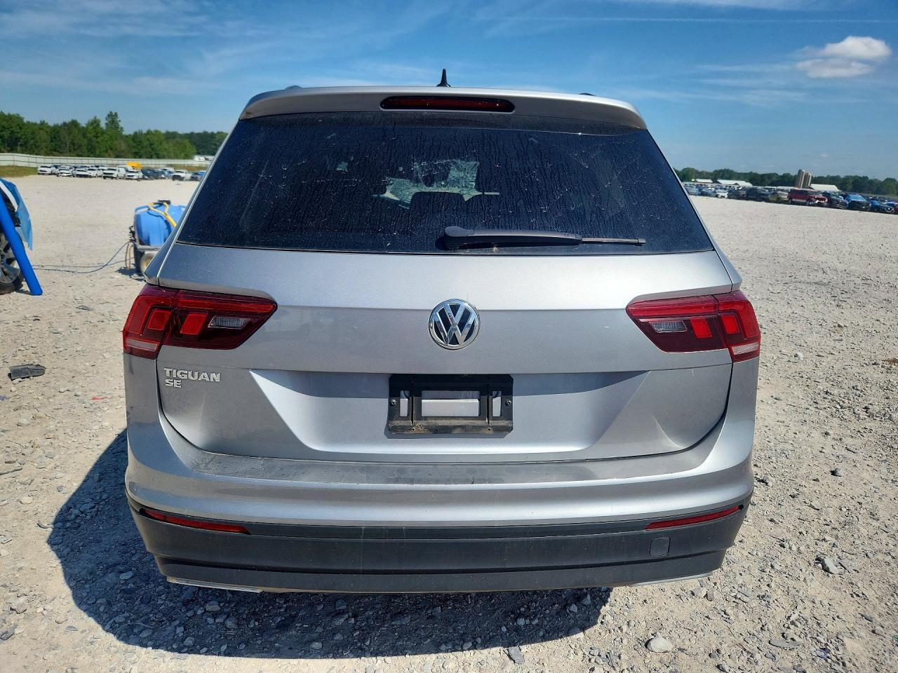 2019 VOLKSWAGEN TIGUAN SE — Фото 6 из 13