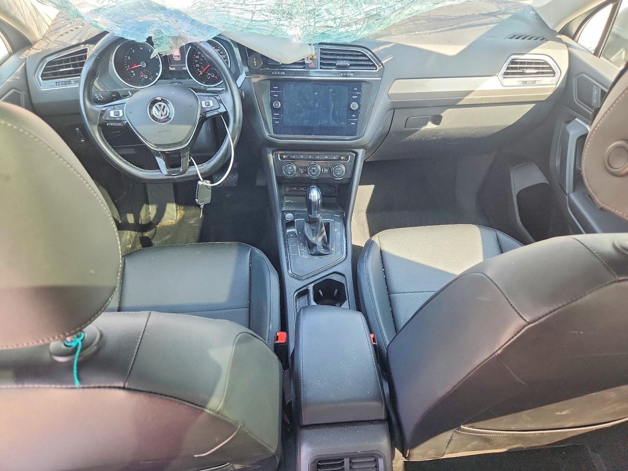 2019 VOLKSWAGEN TIGUAN SE — Фото 8 из 13