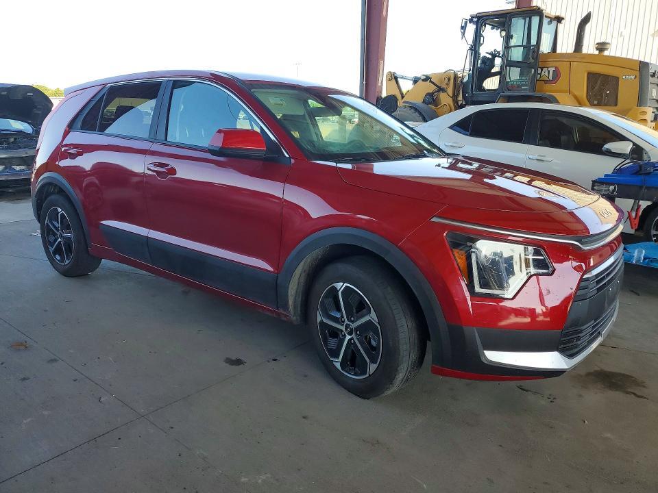 KNDCP3LE9T5320345 2026 KIA NIRO photo no. 4