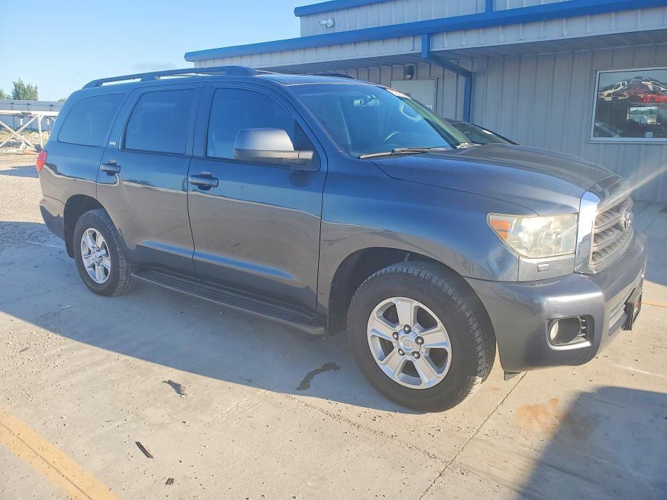 5TDBY64A38S008853 2008 TOYOTA SEQUOIA photo no. 4
