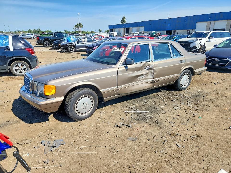 1988 MERCEDES-BENZ 420 WDBCA35D8JA380173
