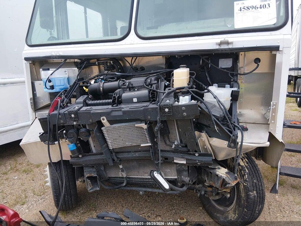 1FC4E4KN9VDD04947 2027 FORD E-450 STRIPPED photo no. 11