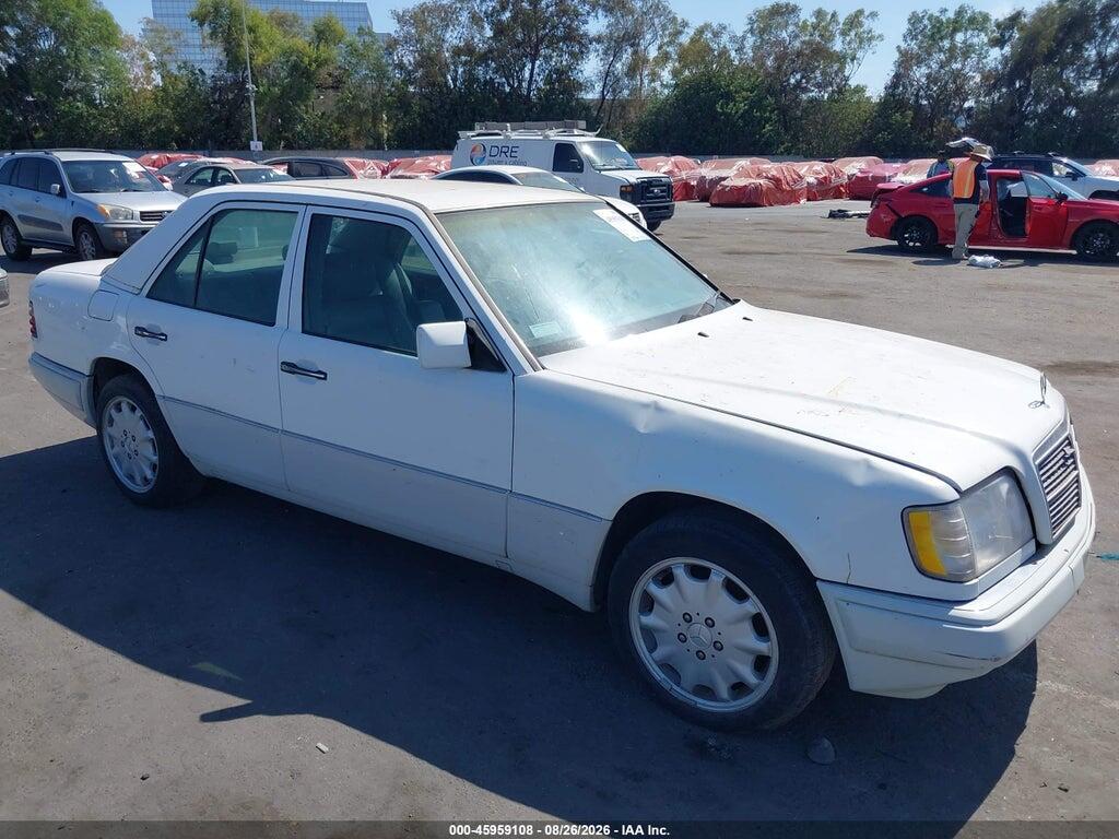 1995 MERCEDES-BENZ E WDBEA32E0SC258788