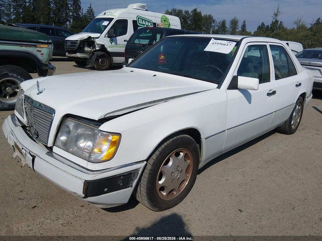 WDBEA32E6SC199701 1995 MERCEDES-BENZ E photo no. 2