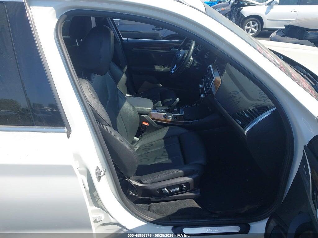 5UXTR7C56KLR53864 2019 BMW X3 photo no. 5