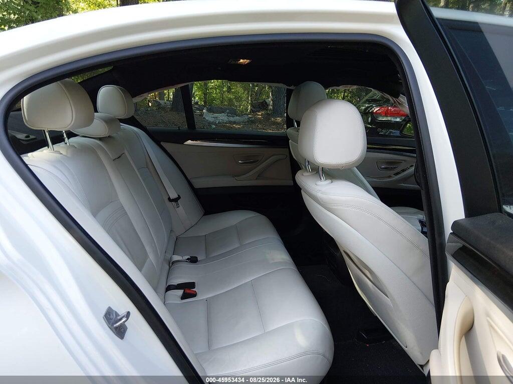 2016 BMW 528I — Фото 7 из 15