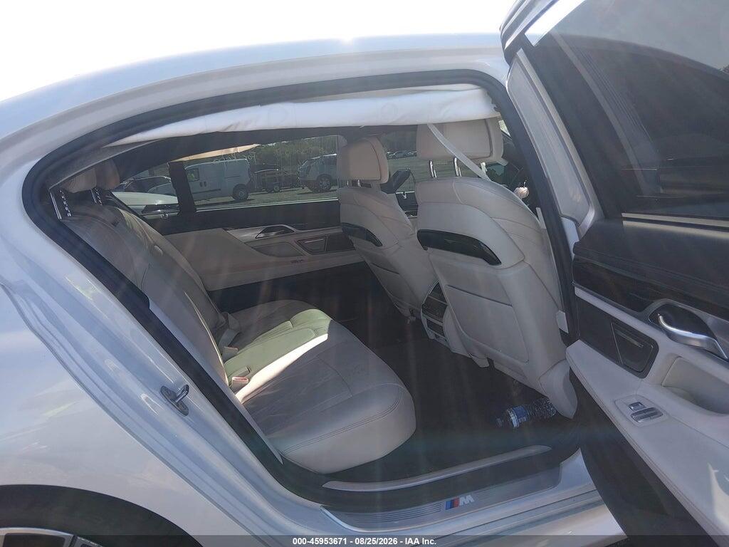 WBA7U2C01LGM27657 2020 BMW 750I photo no. 8
