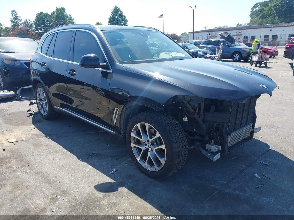 2021 BMW X5 5UXCR6C07M9G15620