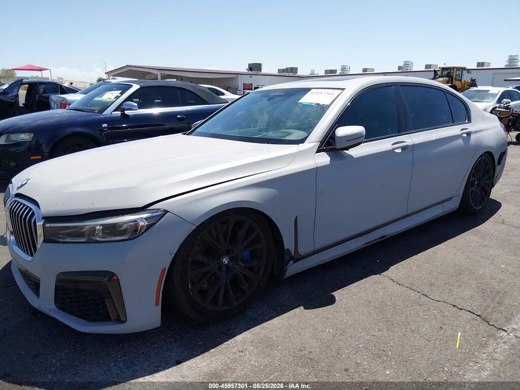 WBA7U2C01MCF12395 2021 BMW 750I photo no. 2