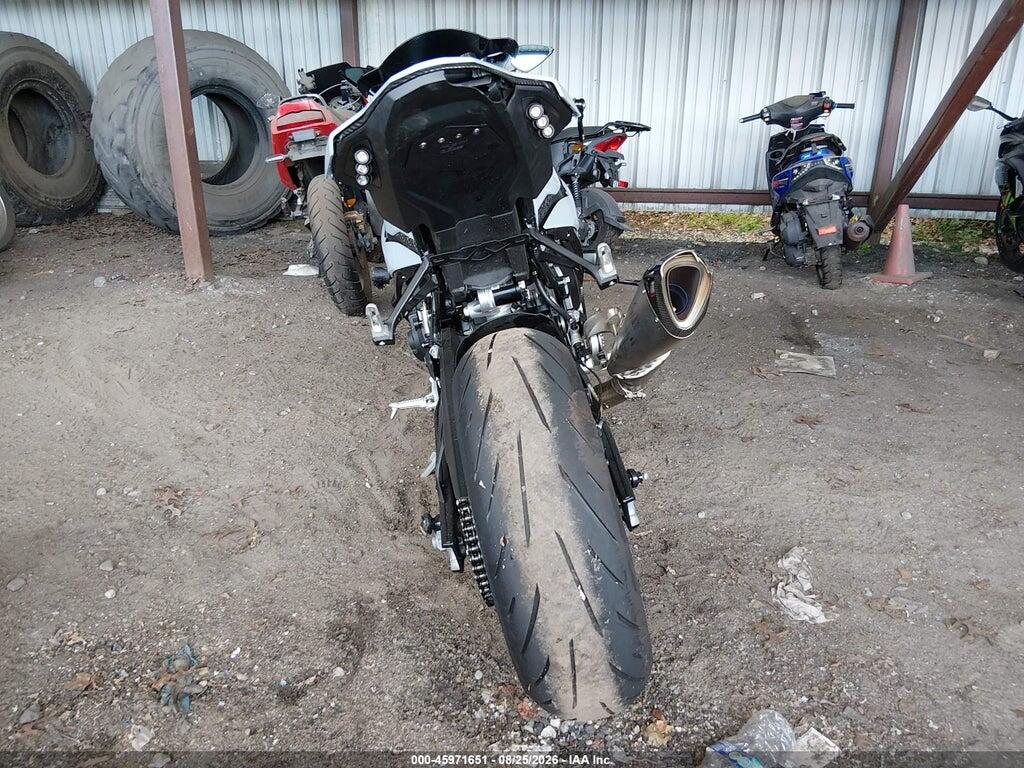 WB10E6303R6K20501 2024 BMW S 1000 photo no. 6